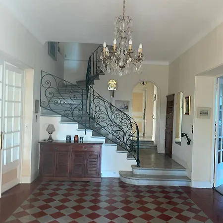 Grande Bord De Mer, Face Au Port Santa Lucia Villa